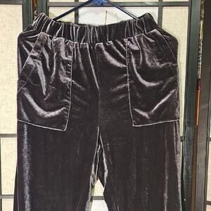 SHEIN Dark Gray Velvet Joggers